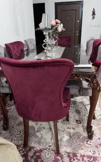 میز نهارخوری و نیم ست راحتی
