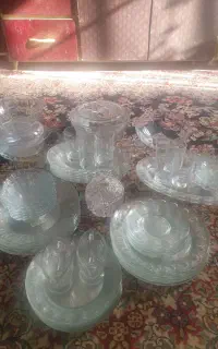 یه مقدار ظرف پیرکس ایرانی