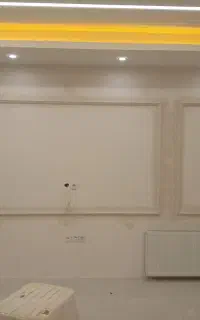 شاگرد گچ کار میخوام