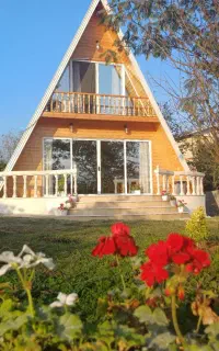 اجاره  کلبه لوکس سوئیسی در اسالم توریستی