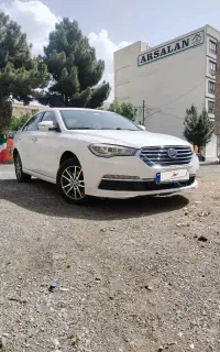 لیفان 820