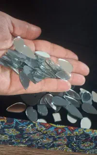 آینه برش خورده اشکی