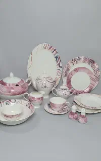 سرویس غذاخوری چینی برند رویال ویکتوریا ۱۸ نفره نو