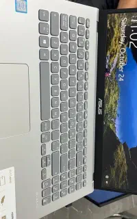 asusنسل8