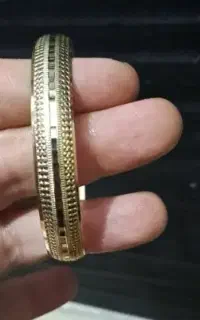 طلا  در حد نو فقط به قیمت تابلو