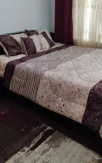 ست اتاق خواب روتختی و گلیم فرش و پرده