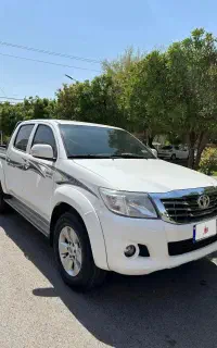 هایلوکس ۲۰۱۳ بنزینی