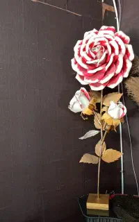 استند گل مصنوعی