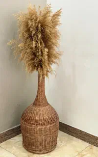 گلدان حصیری