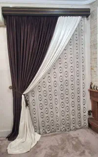 دو عدد پرده پذیرایی