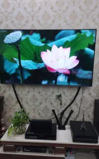 تلوزیون تی سی ال ۵۵اینچ.   مدل ۷۱۵