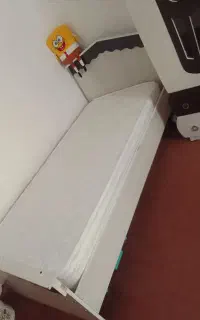 تخت کلبه