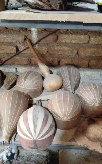 کاسه سه تار
