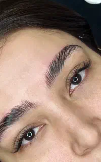 تخفیفات اکستنشن مژه و لیفت و لمینت مژه