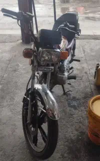 موتور سیکلت کویر ۲۰۰ سی سی