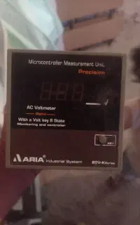 ولت متر محافظ ولتاژ