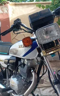 پرواز 200