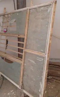 در و کابینت و پنجره در حد نو