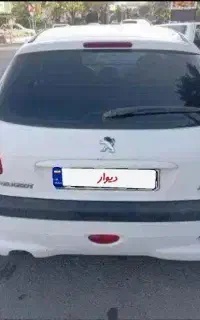 خودرو ۲۰۶سفید