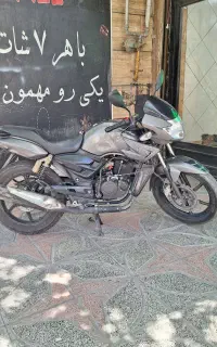 اپاچی ۱۸۰ سالم