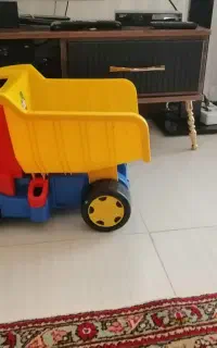 ماشین اسباب بازی