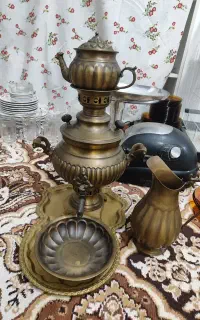 سماور ذغالی۳ لیتری و دیس مسی قدیمی