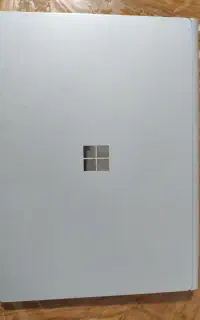 laptop surface book 2