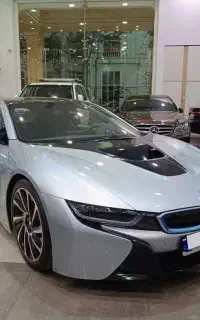 تهاتر خودرو لوکس بی ام i8 با ملک تهران