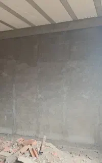 اوستاکا.ساختمان بنای