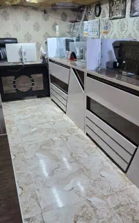 استخدام نیروی کار زبده برای کافی نت