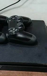 پی اس فور اسلیم