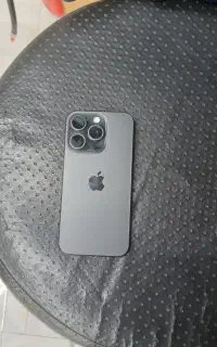 iphone 15pro 256zA
