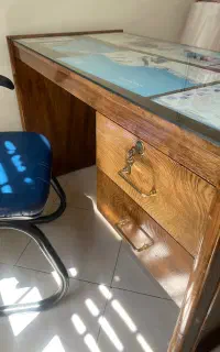 میز تحریر چوبی