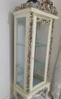 بوفه ایستاده