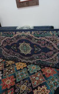 ۲عدد پشتی دیواری در حد نو