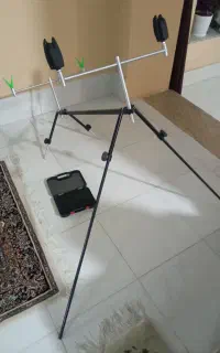 پایه پود و بازر