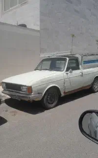پیکان وانت مدل ۸۱ دور رنگ شاستی جوش بدون ضربه