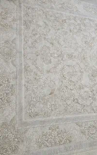 ۴عددفرش کرم و ۲عددتوسی