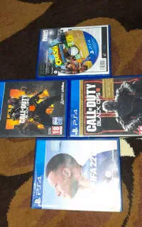 ۴عدد بازی ps4 در حد نو