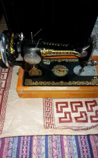 چرخ خیاطی دستی