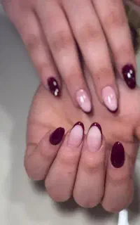 ترمیم ناخن و کاشت فقط300(فقط۱۰نفر)