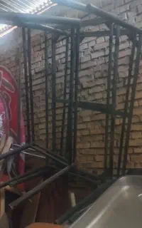 میز،فلزی
