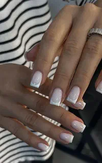 آموزش کاشت ناخن ۷ تومن