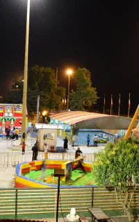 کارگر ساده با جای خواب