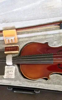 ویولن 2/4 TF142 اورجینال /لوازم کامل درحد آکبند