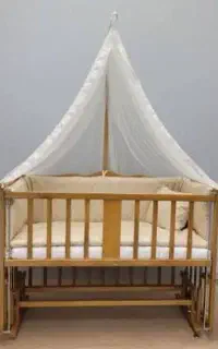 تخت ثابت و گهواره ای