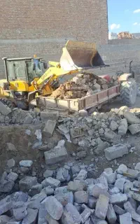 حمل نخاله با تراکتور خاک برداری