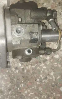 پمپ گازوییل ایسوزو p700
