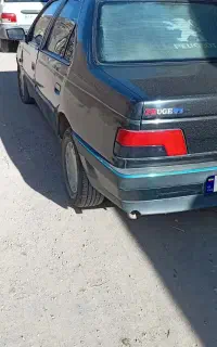 پژو ۴۰۵ مشکی