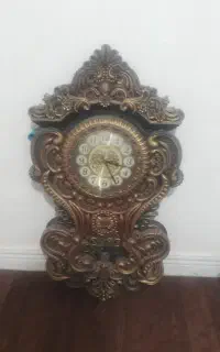 ساعت دیواری